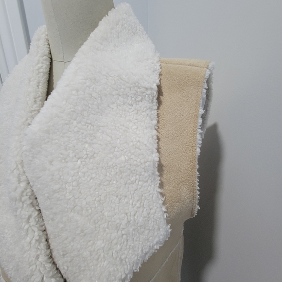 Dylan Boho Faux Suede Sherpa Fur Vest Size M - Picture 2 of 10